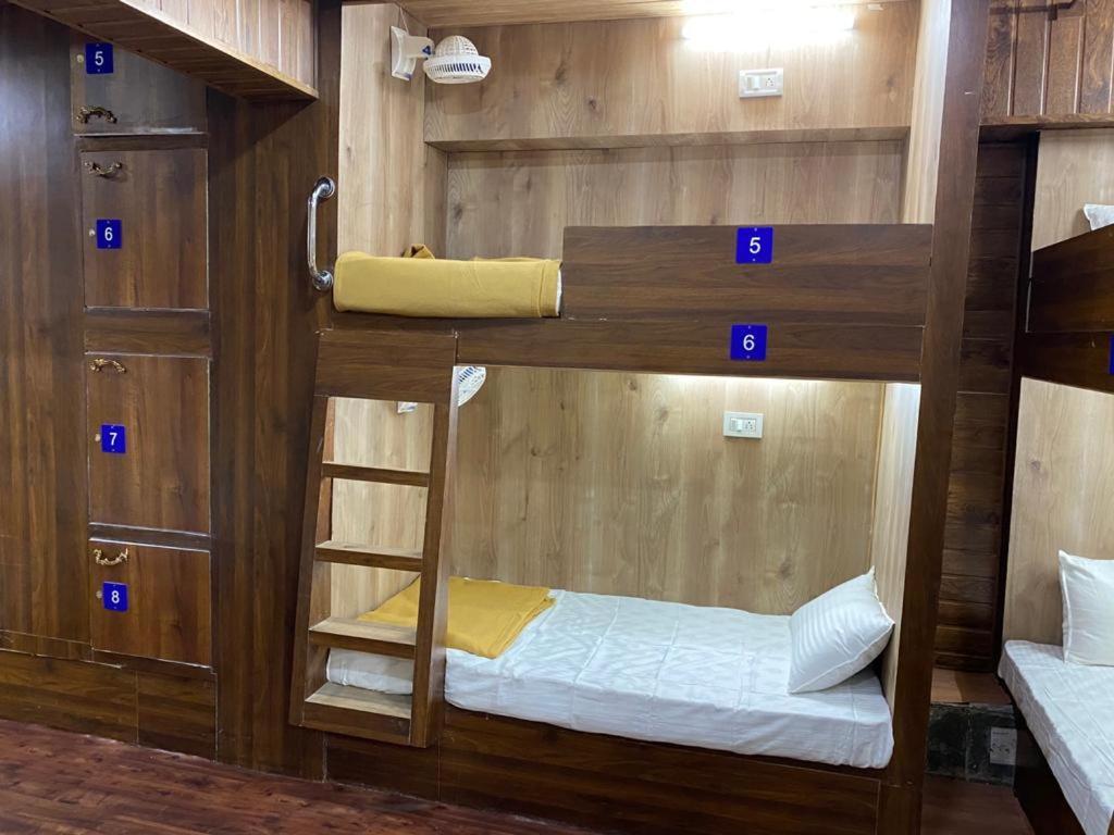 City Stay Deluxe Ac Dormitory Маргао Экстерьер фото