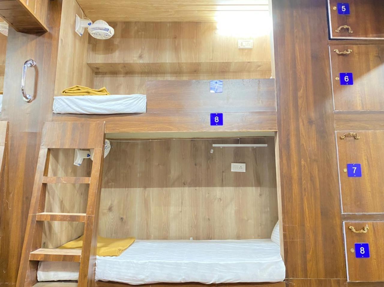 City Stay Deluxe Ac Dormitory Маргао Экстерьер фото